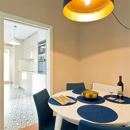 Cardosas Square By Hosts Appartement *