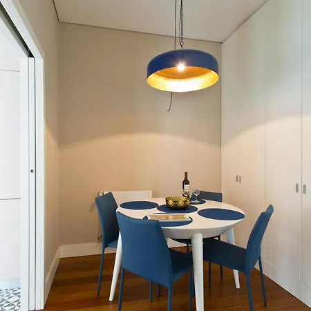 Cardosas Square By Hosts Appartement