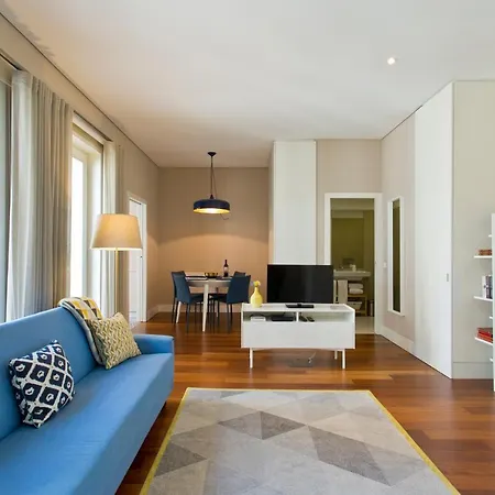 Cardosas Square By Hosts *