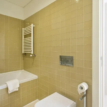 Appartement Cardosas Square By Hosts