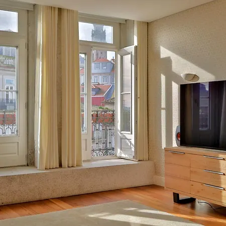 Appartement Cardosas Square By Hosts *