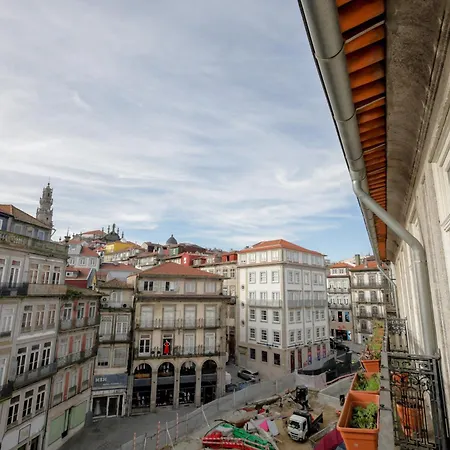 Cardosas Square By Hosts Appartement Oporto