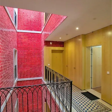 Cardosas Square By Hosts *