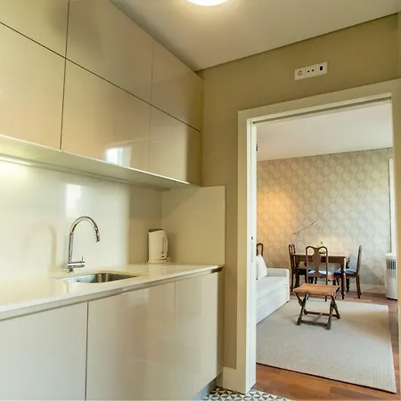 Cardosas Square By Hosts * Oporto