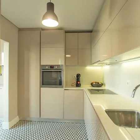 Cardosas Square By Hosts Oporto