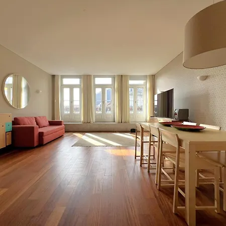 Cardosas Square Luxury By Hosts 公寓