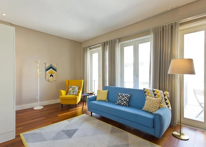 Apartment Cardosas Square By Hosts Porto