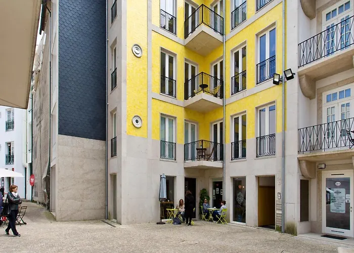 Cardosas Square By Hosts Apartmán Porto