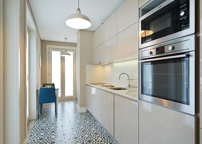 Cardosas Square By Hosts Appartement