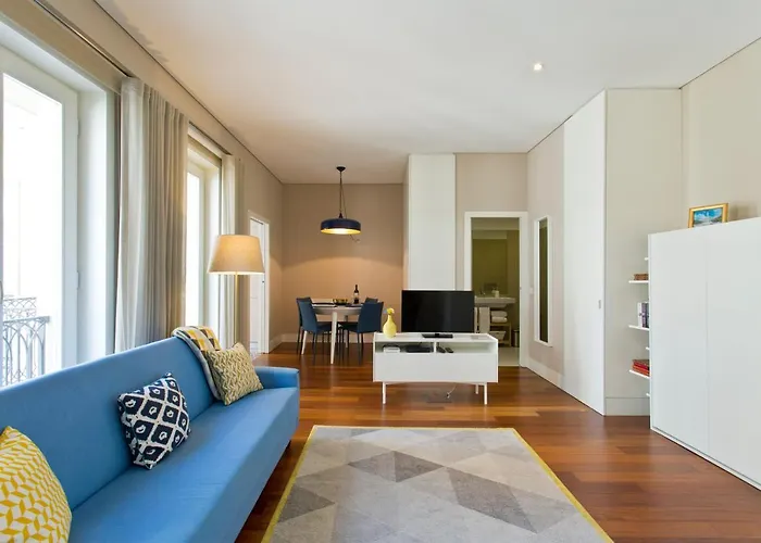 Cardosas Square By Hosts *