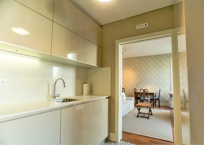 Cardosas Square By Hosts * Oporto