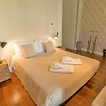 Cardosas Square By Hosts Apartman *