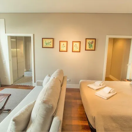 Cardosas Square By Hosts Apartman Porto