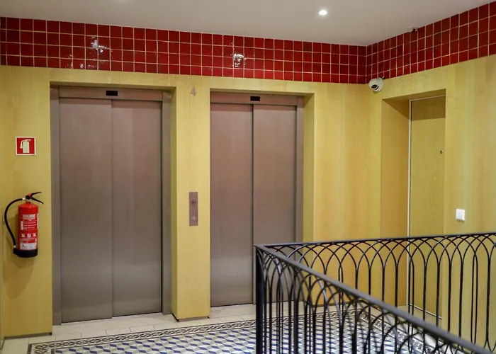 Cardosas Square By Hosts Apartman *